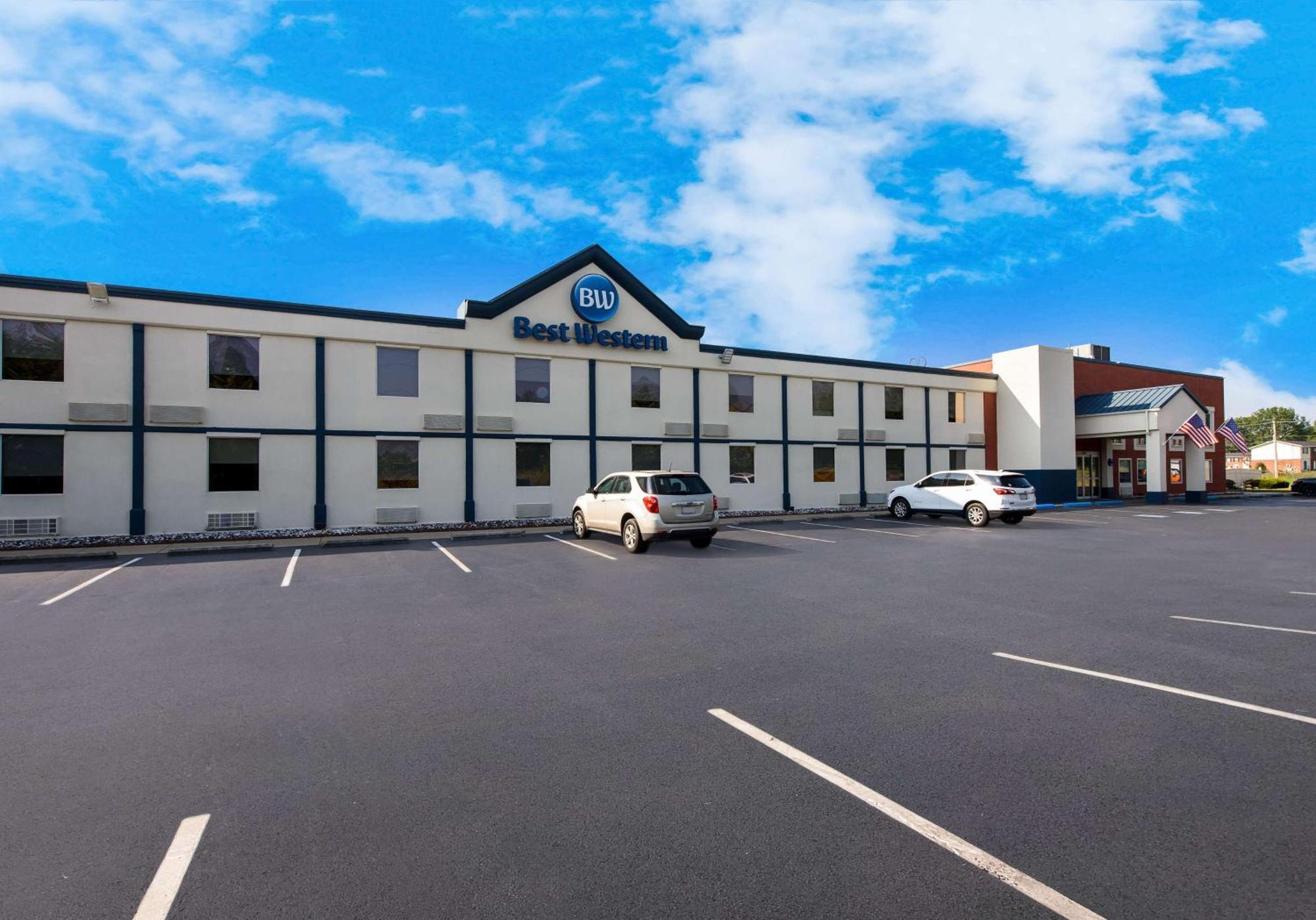 Best Western Adena Inn Чиликоти Екстериор снимка